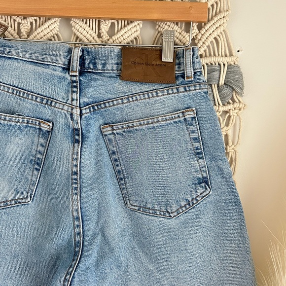 CK Shorts - Picture 7 of 7